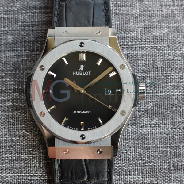   ð Hublot 565 Ŭ ǻ 5825-3