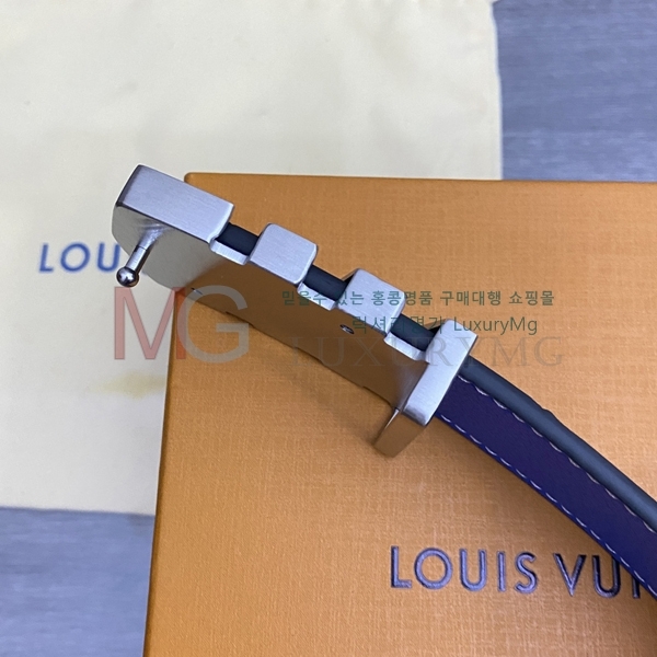 2022SS ̺  ǰƮ LV366325-23.8cm