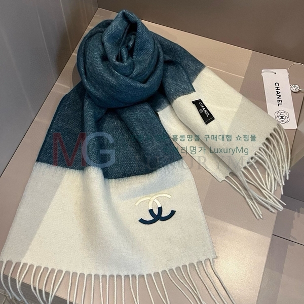 * ÷/ī CH8211510-3