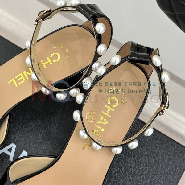 *  CH642517-3