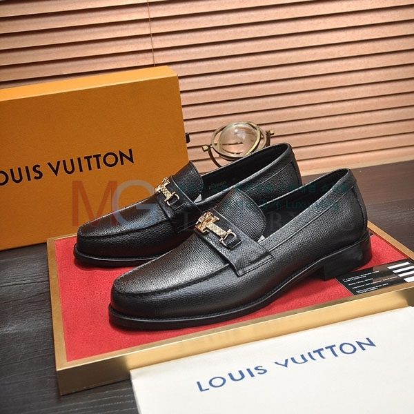 ̺   32LV86036-5