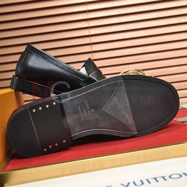 ̺   32LV86037