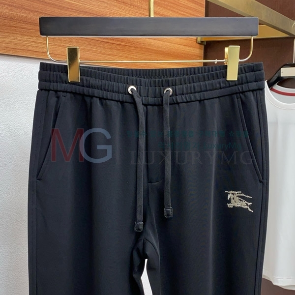    BU08836532-1