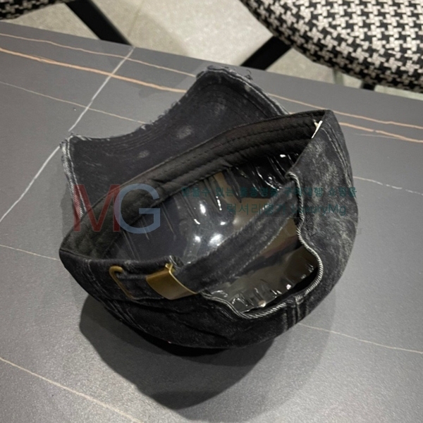   CE1564714288-5