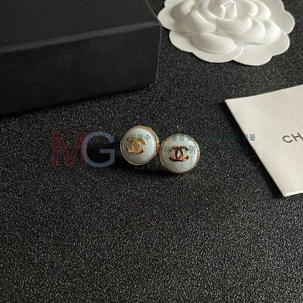 * Ͱ G12251681