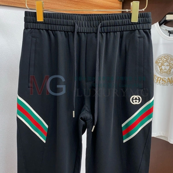    2GU8040123-1