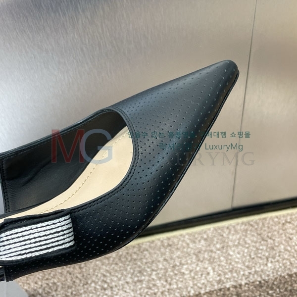    3D2R60995-1