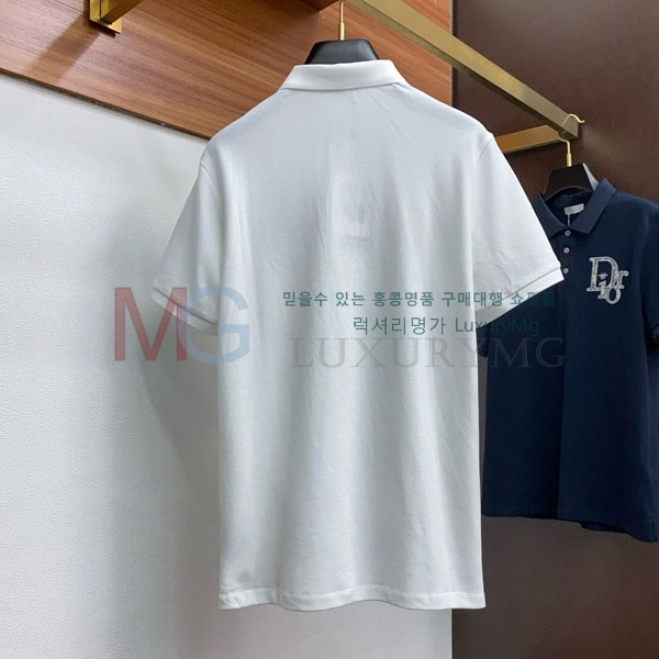   Ƽ DR8880771