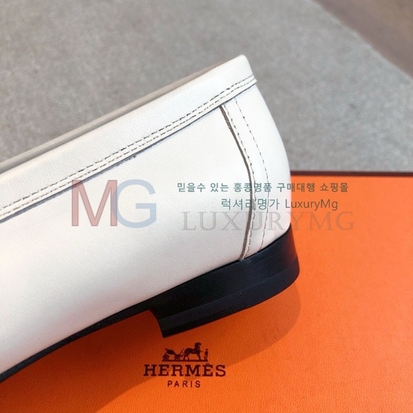 ޽   H405802