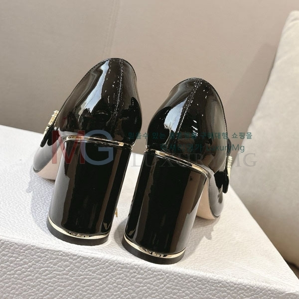     3D2R605522