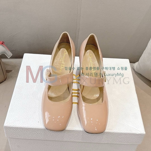     3D2R605522-1