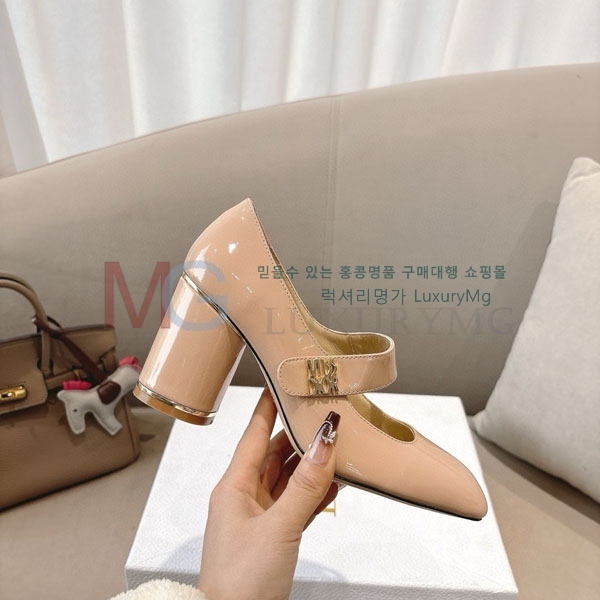     3D2R605522-1