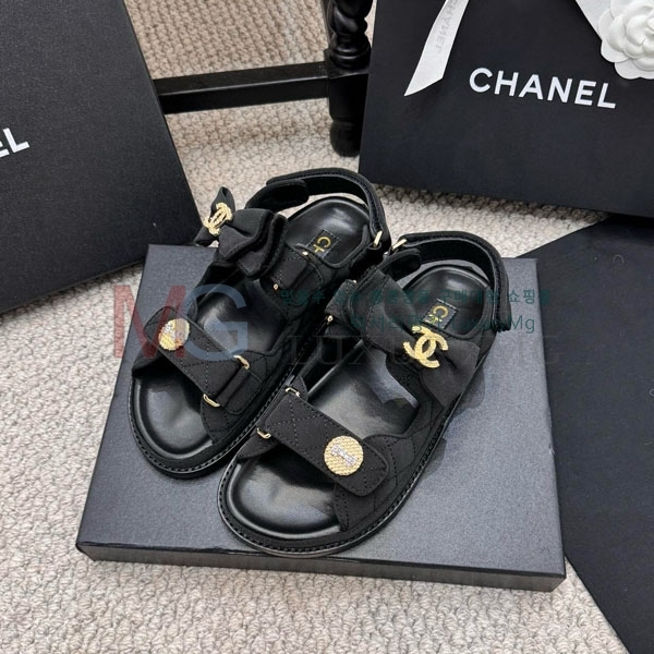 ��* ���� AA82069