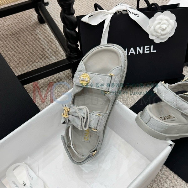 ��* ���� AA82069