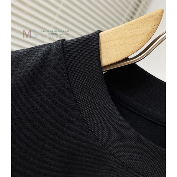    Ƽ BU596142-5