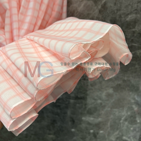  ο  ĿƮ 28LW2532615-4