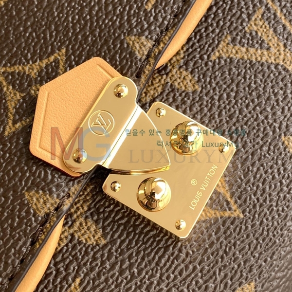 ̺ Ʈ ī M13566-300