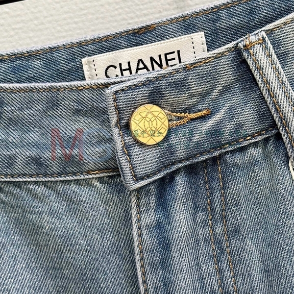  * û CHL418270