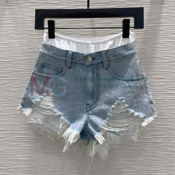  ˷  AQ425634