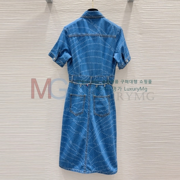  * ǽ CHY425218-2