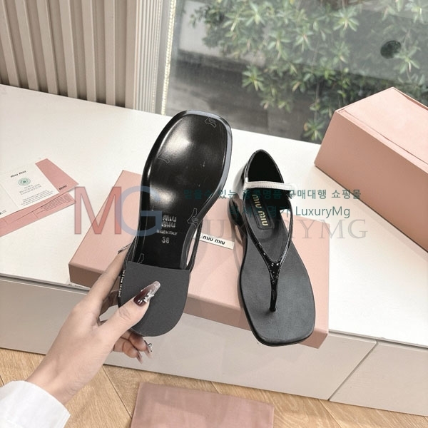 ̿̿  ɸ R7099062-1