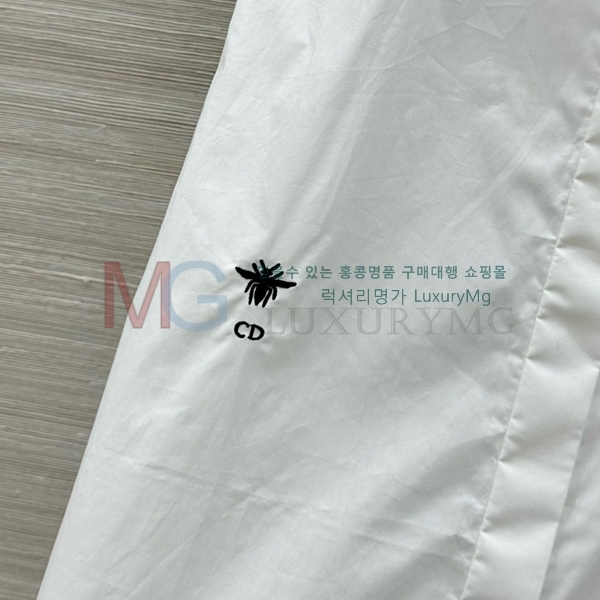     DR4953641-1