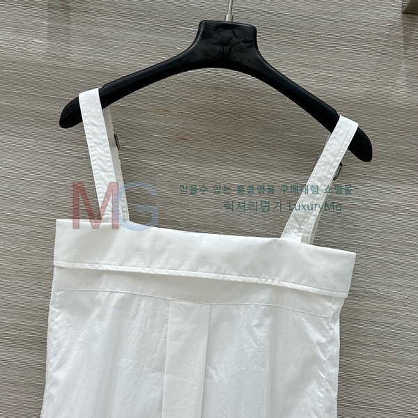     DR4953641-1
