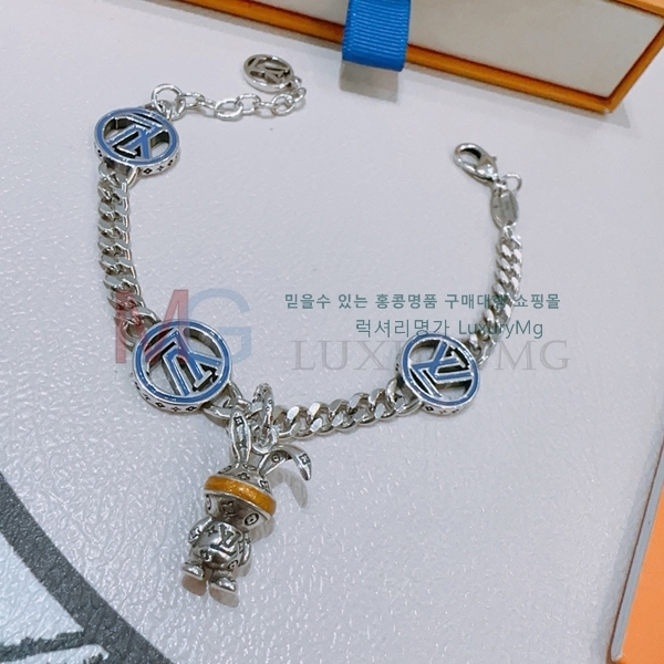 ̺  TL5051242