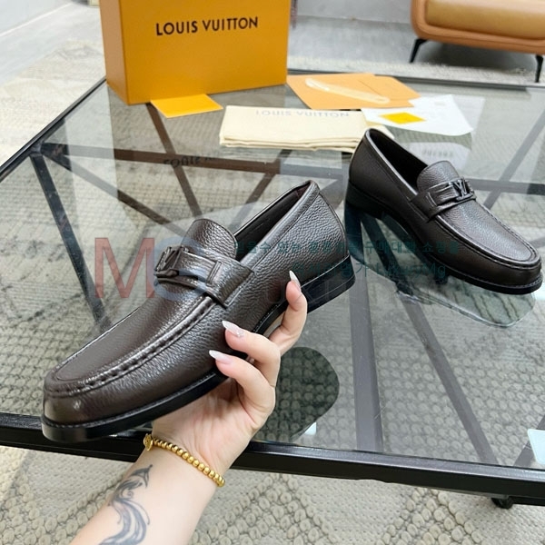 ̺   LV288038-1