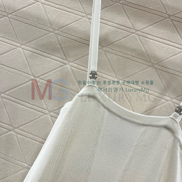  * ǽ CHY425210-5