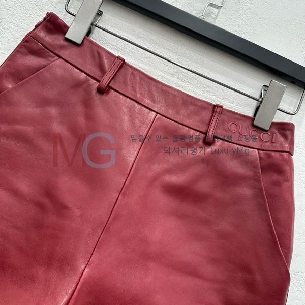    GU321584-2
