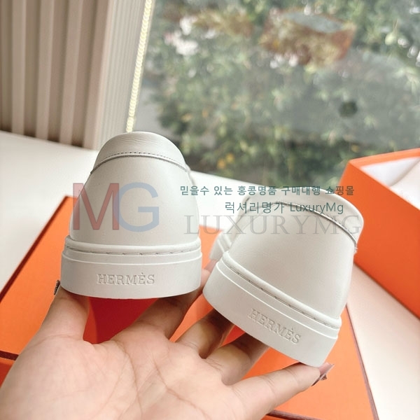  ޽ bouncing  H8809111-1