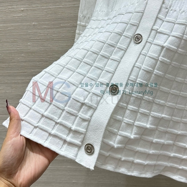  *  ǽ CHY463414-1