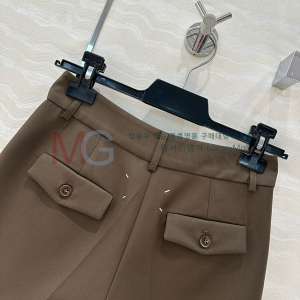    MJ254215-2