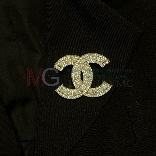 * ġ G1006749