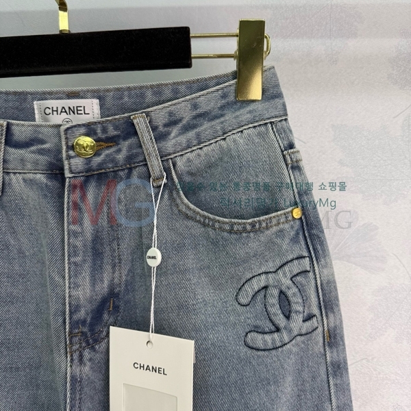  * û CHL418268