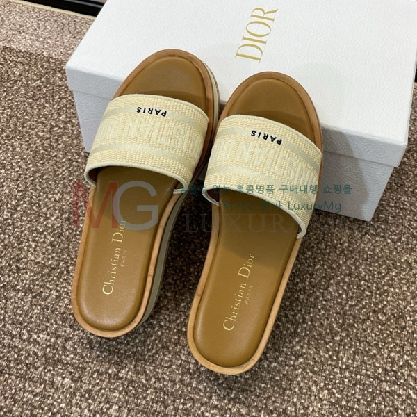     DR8992210-4