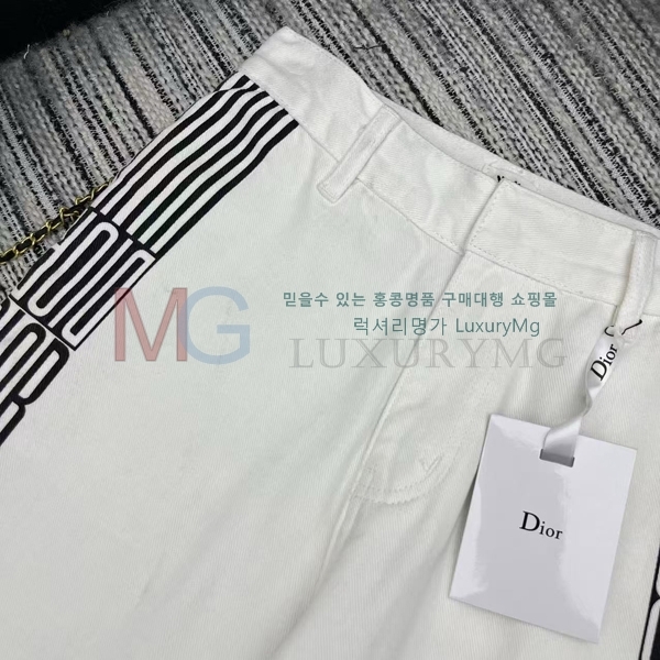   û DRE418256