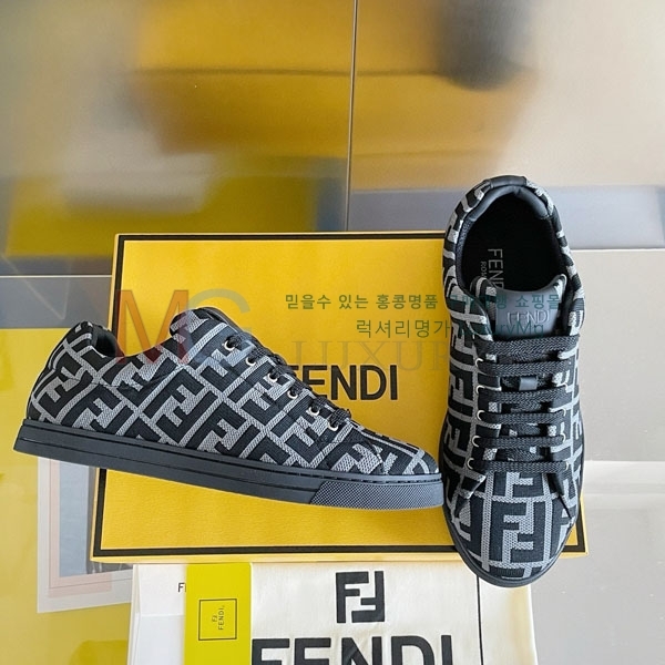   Signature Ŀ FF006813-4