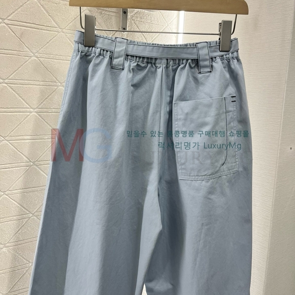  ̿̿  MU2532346-1