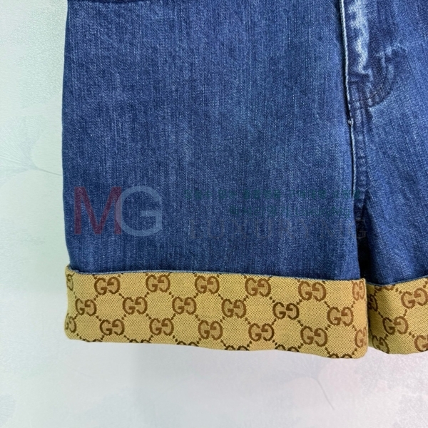   GU3215857