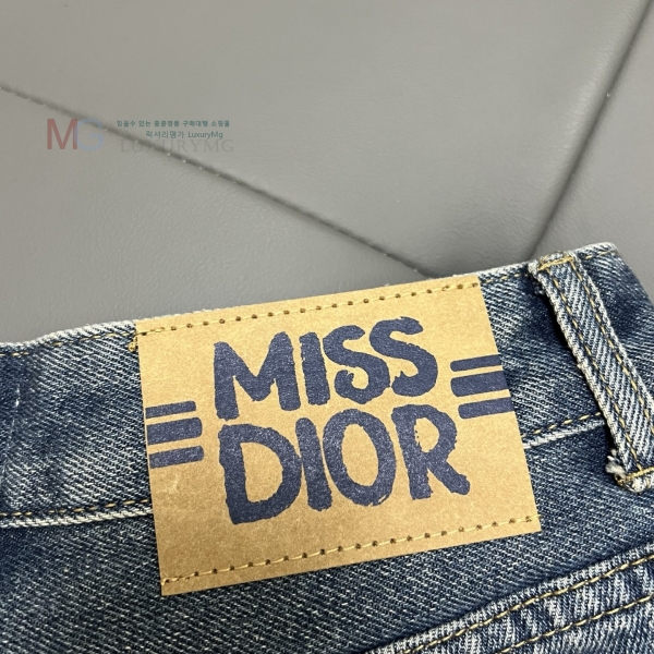     DRE4182510-4