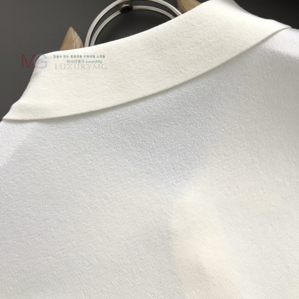   īƼ PLY241253-2