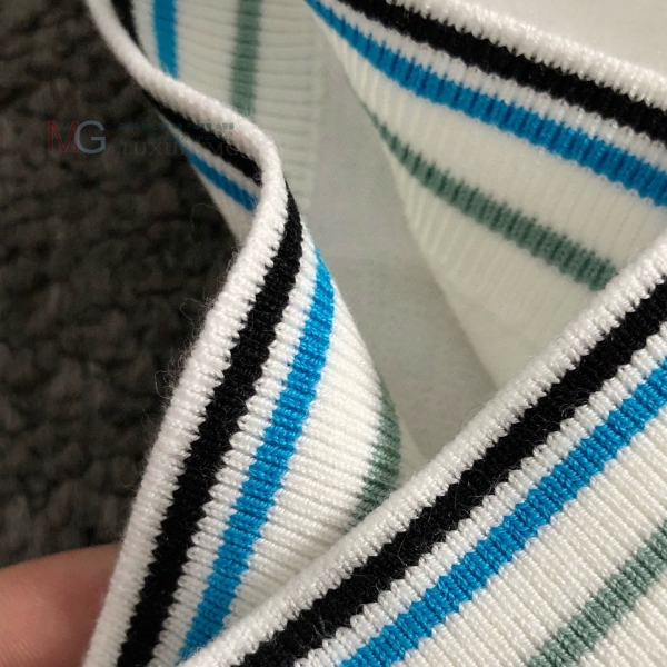   īƼ PLY241253-3