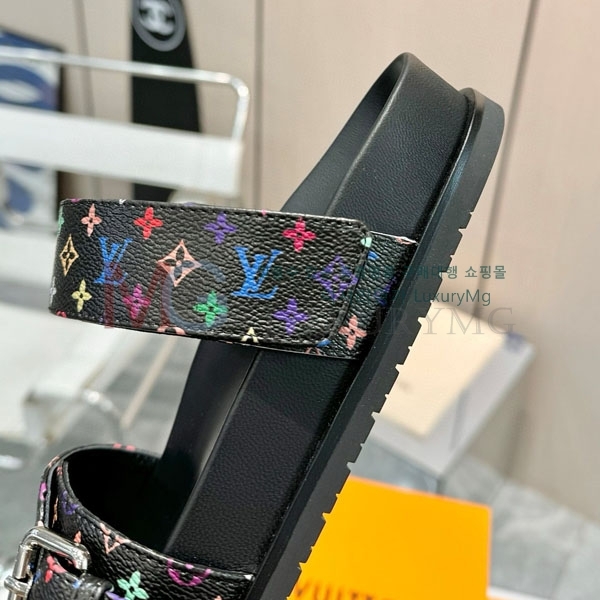 ̺   3LV57032