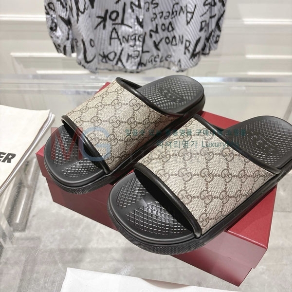     8GG36025-4