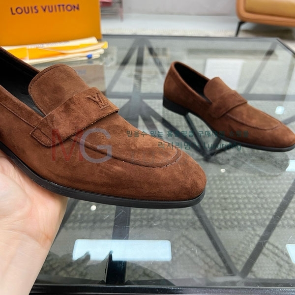̺   LV770236-3