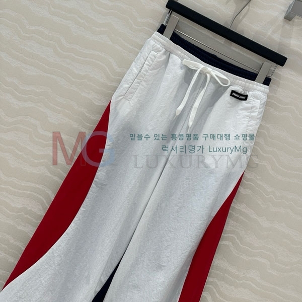  ̿̿  MU2532353-1