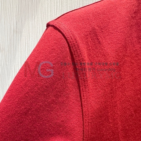    Ƽ BUR64677