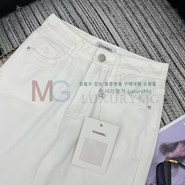  * û CH4186367-2